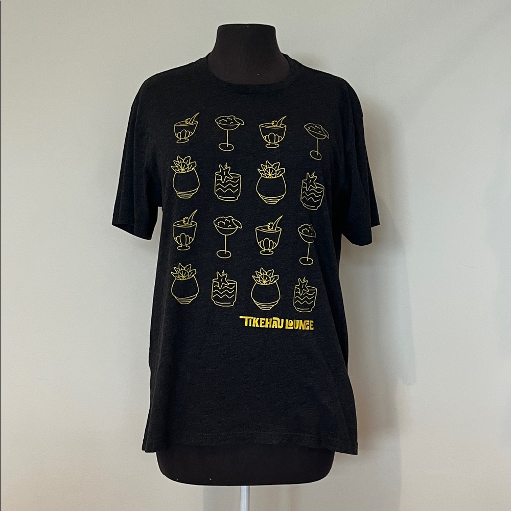 Tikehau Lounge Hawaii grey booze tee